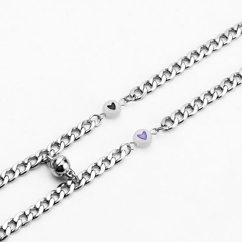 2pcs Magnetic Bracelets Glow in the Dark